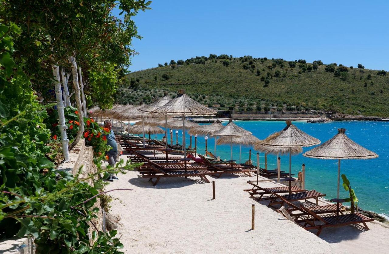 Villa Xhefri Sarande Luaran gambar