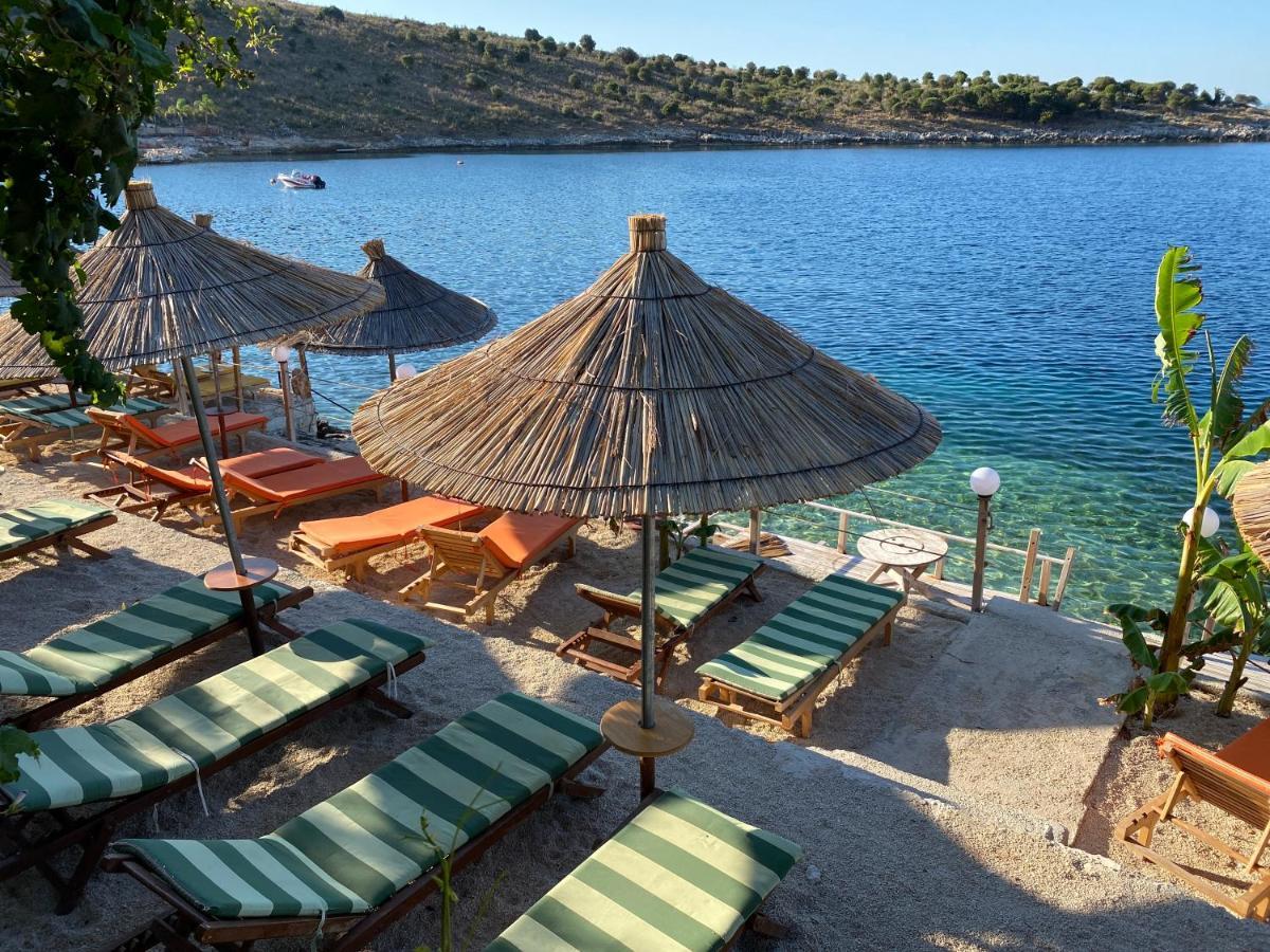 Villa Xhefri Sarande Luaran gambar