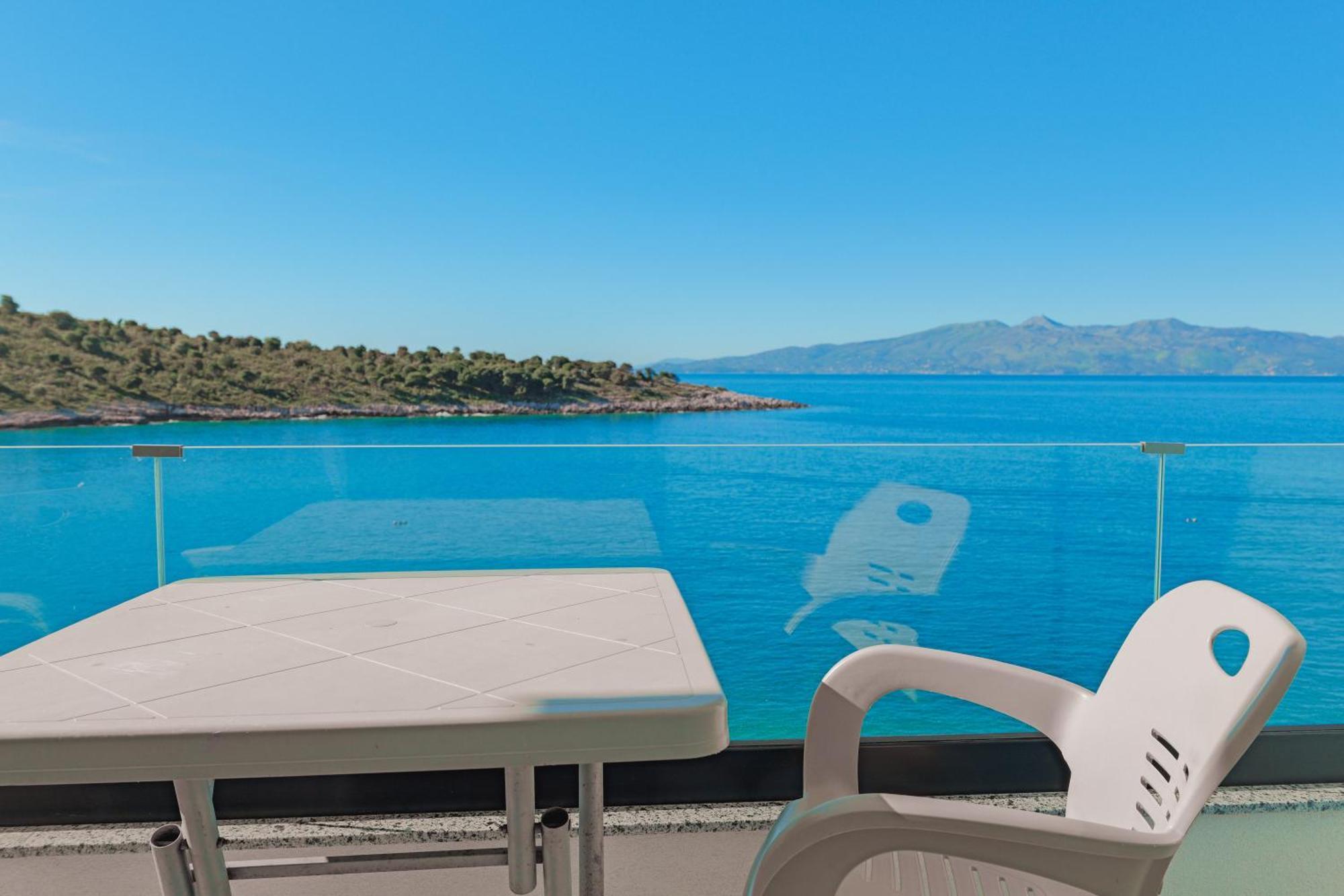 Villa Xhefri Sarande Luaran gambar